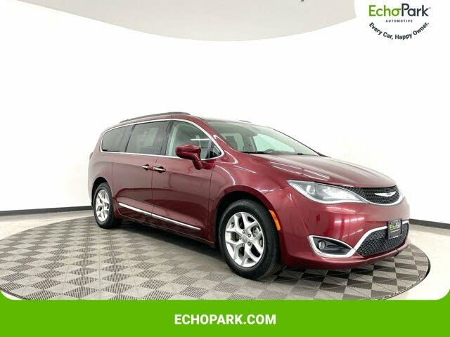 2017 chrysler best sale pacifica msrp