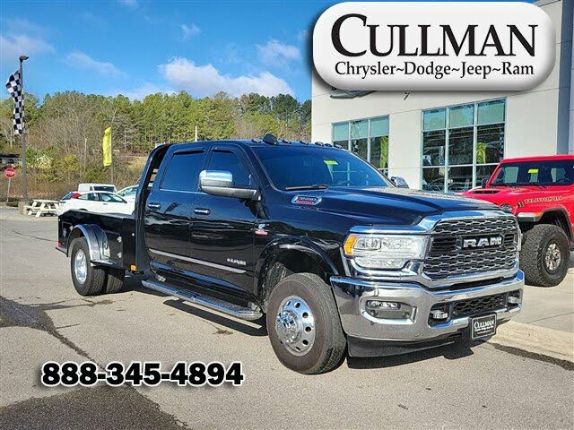 2022 RAM 3500 Chassis Limited Crew Cab LB DRW 4WD