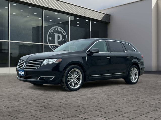 2019 Lincoln MKT Reserve AWD