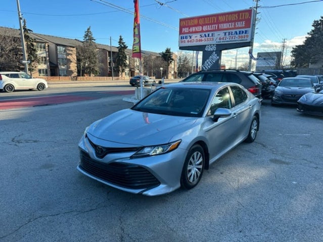 Toyota Camry XLE FWD 2019