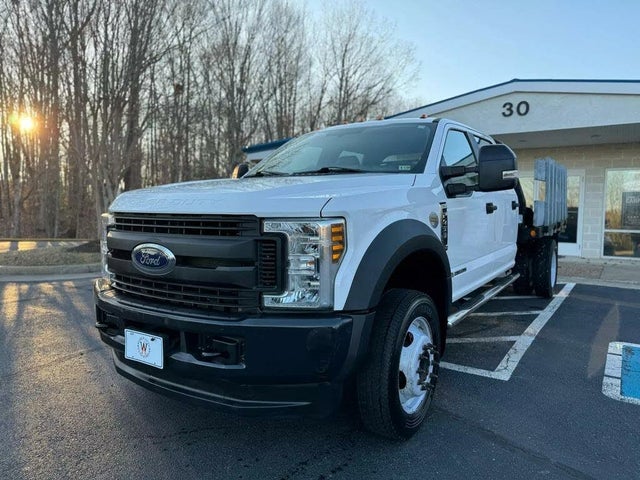 2019 Ford F-450 Super Duty Chassis XL Crew Cab DRW 4WD