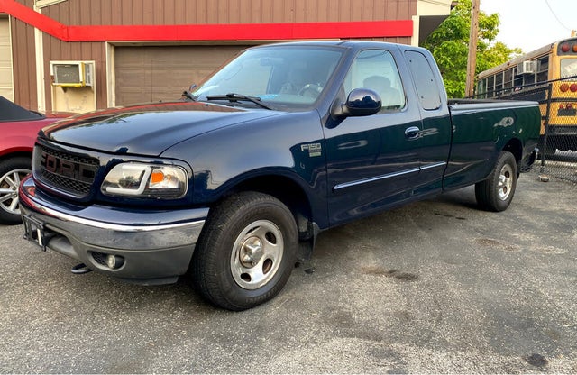 2003 Ford F-150 XL Extended Cab LB