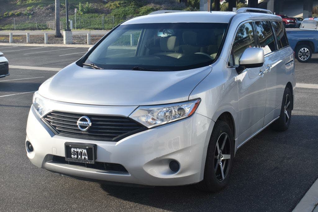 Minivanes usados en venta con fotos CarGurus