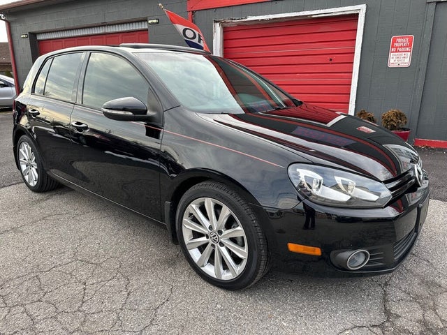 2013 Volkswagen Golf TDI with Tech Package