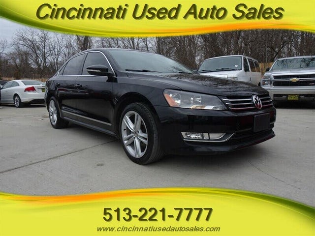 2015 Volkswagen Passat 1.8T SE FWD with Sunroof and Navigation