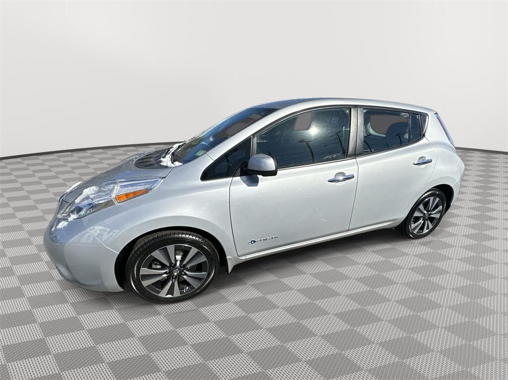 Used nissan leaf for deals sale near me