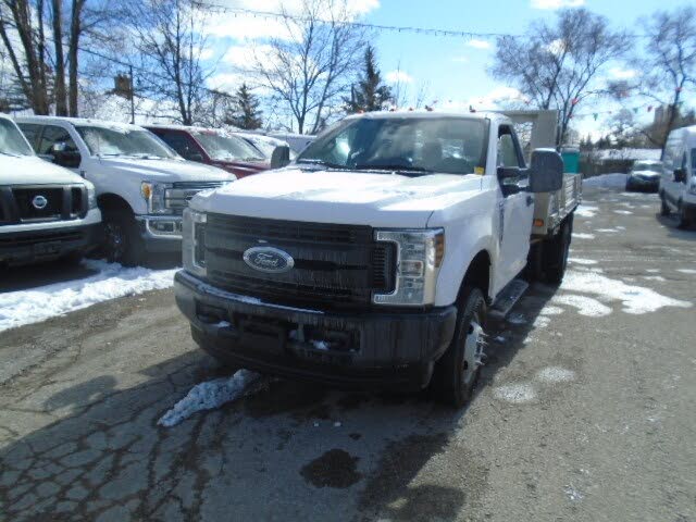 Ford F-350 Super Duty Chassis XL DRW LB 4WD 2019
