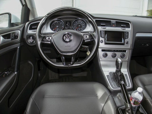 2015 Volkswagen Golf TDI S FWD