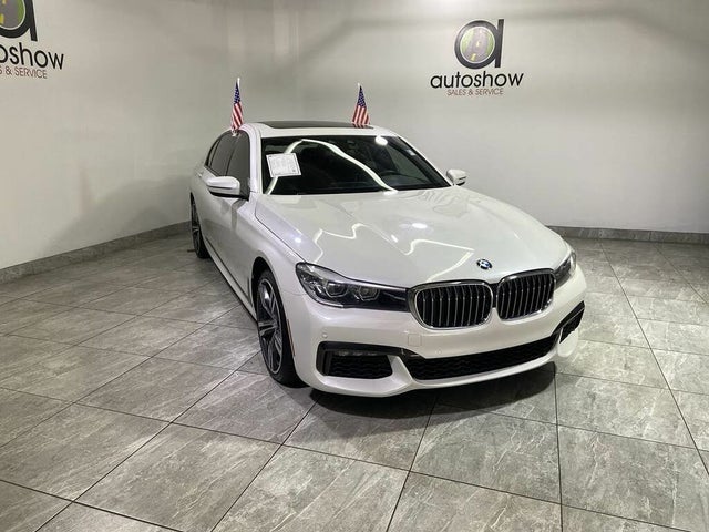 2019 BMW 7 Series 740i RWD