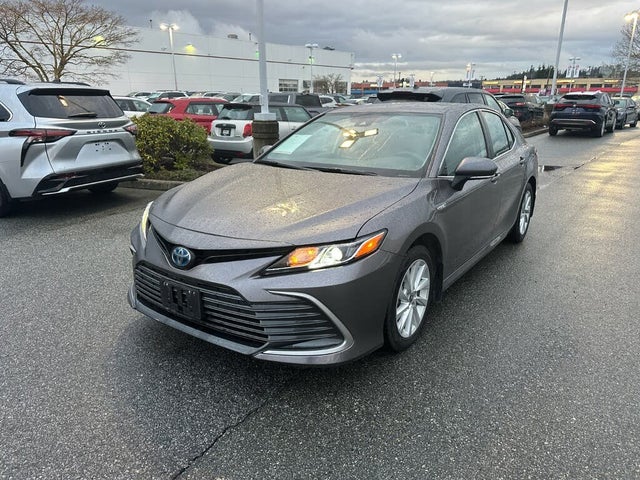 Toyota Camry Hybrid LE FWD 2021