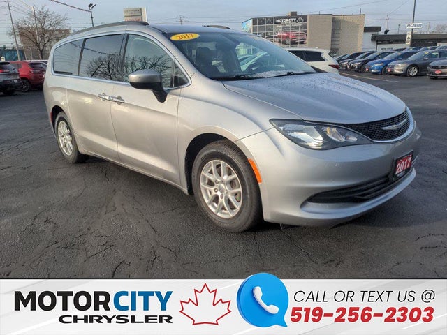 Chrysler Pacifica Touring FWD 2017