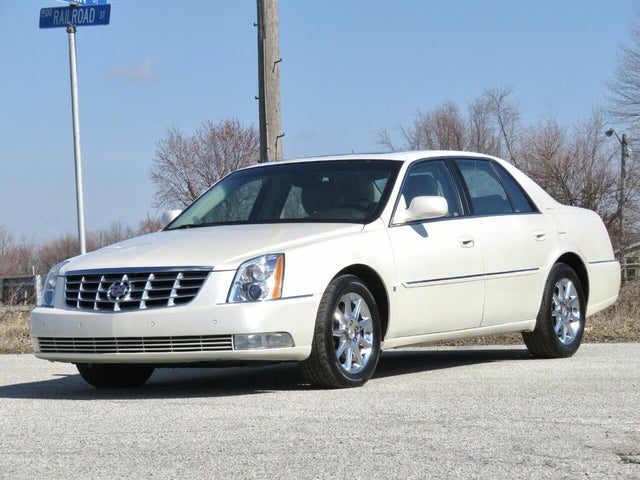 2010 Cadillac DTS Premium FWD