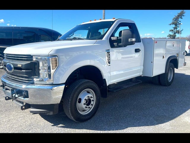 2019 Ford F-350 Super Duty Chassis XL DRW 4WD