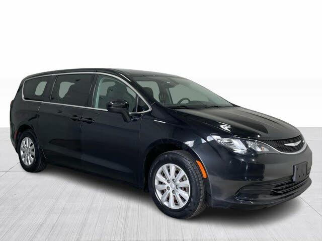 2017 Chrysler Pacifica LX FWD