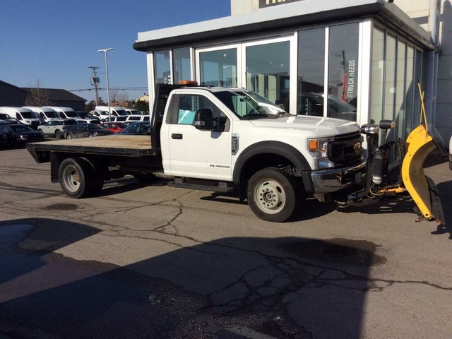 2022 Ford F-550 Super Duty Chassis XL Regular Cab DRW 4WD