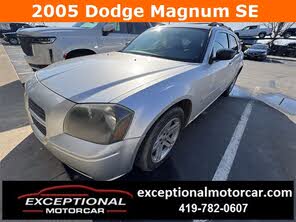 Dodge Magnum SE RWD