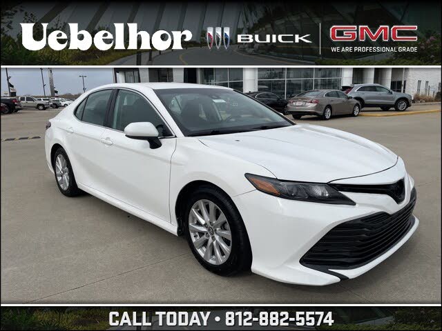 2018 Toyota Camry Hybrid LE FWD