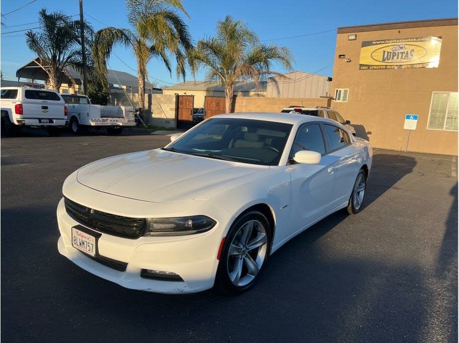 Used dodge store charger rt