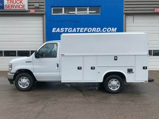 Ford E-Series Chassis E-350 SD Cutaway RWD 2024