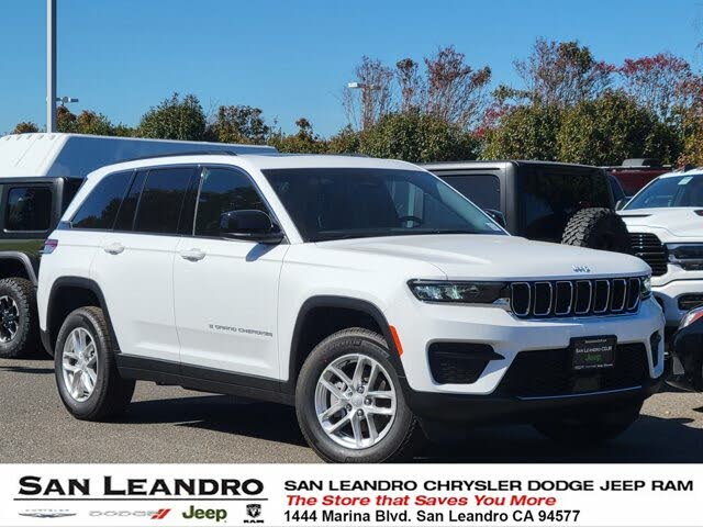 2024 Jeep Grand Cherokee Laredo X RWD