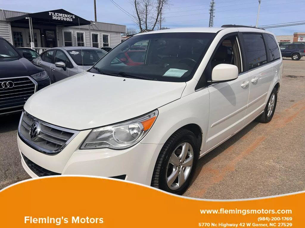 Volkswagen best sale routan awd