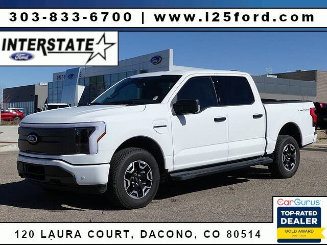 Used electric pickup store truck for sale