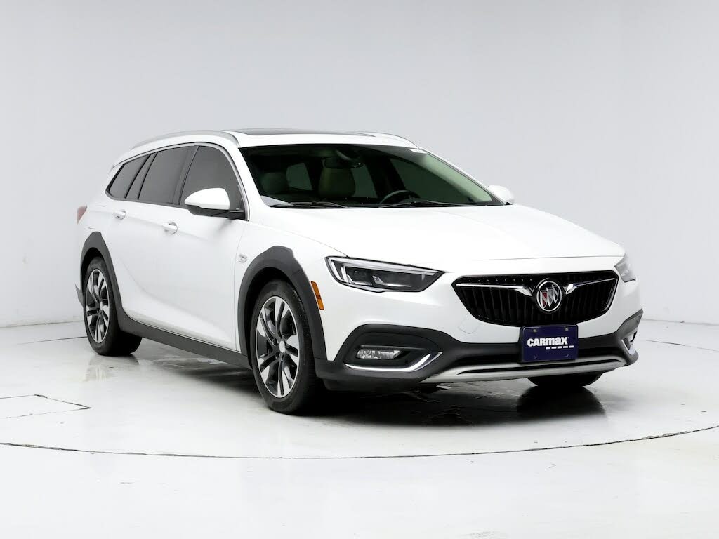 Used Buick Regal TourX Essence AWD for Sale in Ohio - CarGurus