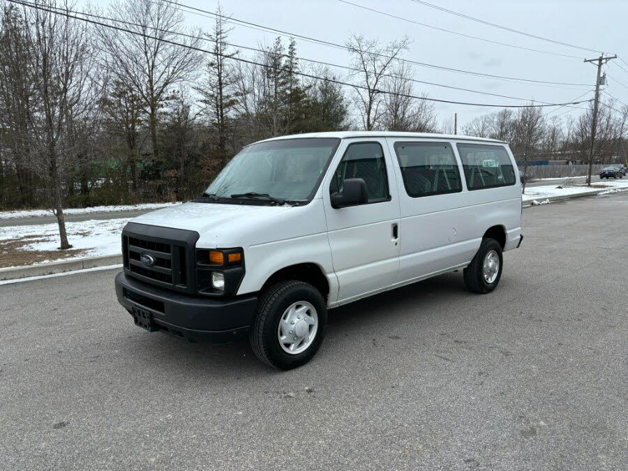 2009 ford e350 super duty sales passenger van