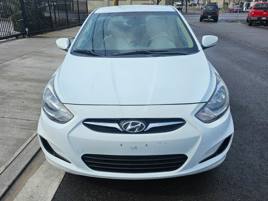 Hyundai accent deals under 10000