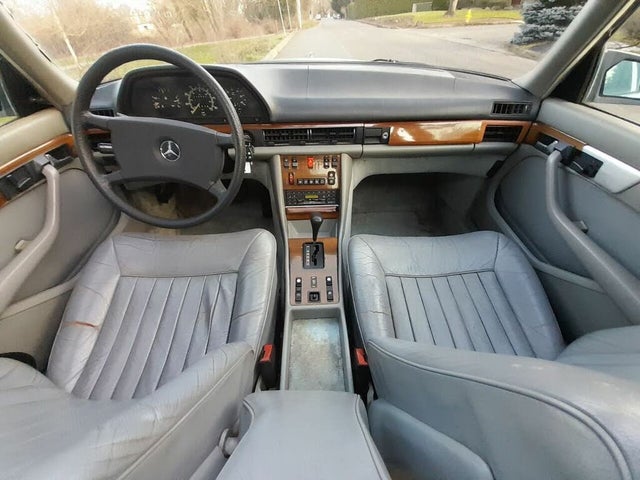 Mercedes-Benz 300-Class 1982