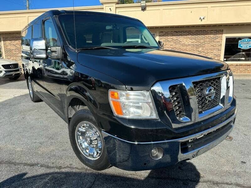 Used nissan nv3500 passenger sale