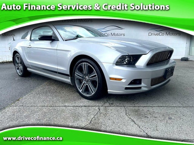 Ford Mustang V6 Premium Coupe RWD 2014