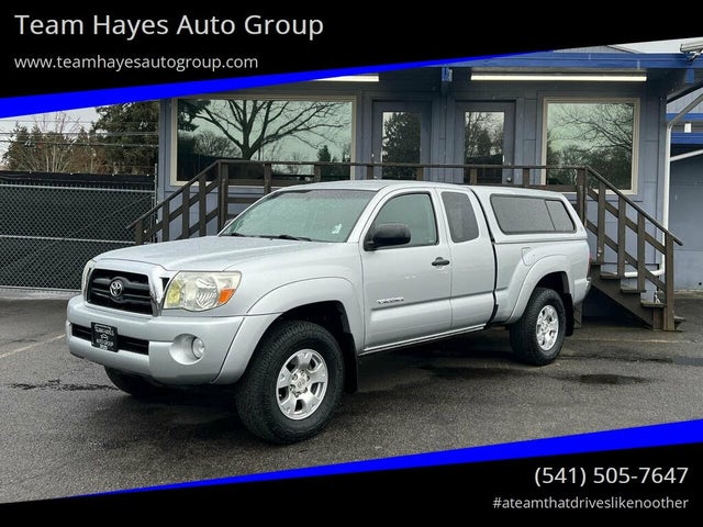 2006 Toyota Tacoma PreRunner V6 4dr Access Cab SB with automatic