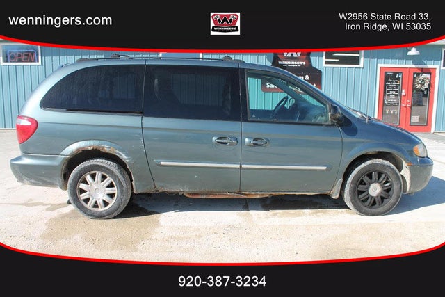 2006 Chrysler Town & Country Touring LWB FWD