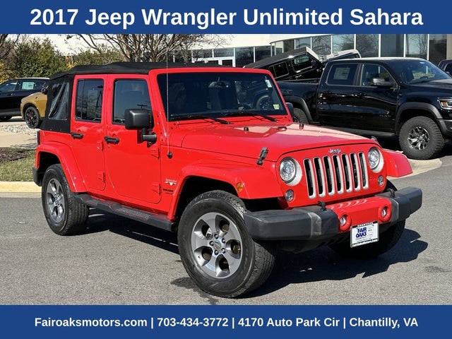 2017 Jeep Wrangler Unlimited Sahara 4WD