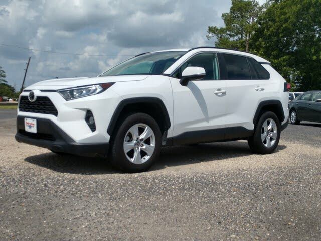 2021 Toyota RAV4 XLE FWD