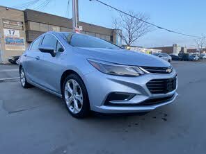 Chevrolet Cruze Premier Sedan FWD