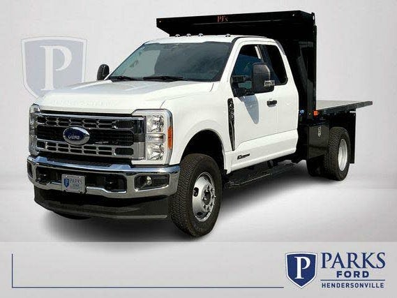 2023 Ford F-350 Super Duty Chassis XL SuperCab DRW 4WD