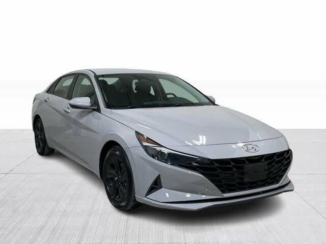 Hyundai Elantra Preferred FWD 2021