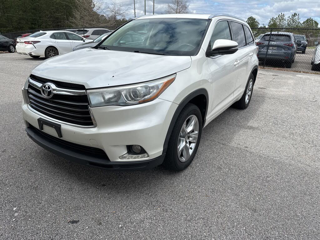 Used 2014 Toyota Hi-Lux for sale near me (with photos) - CarGurus