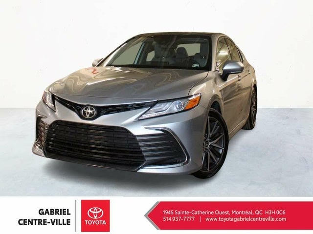 Toyota Camry XLE FWD 2021