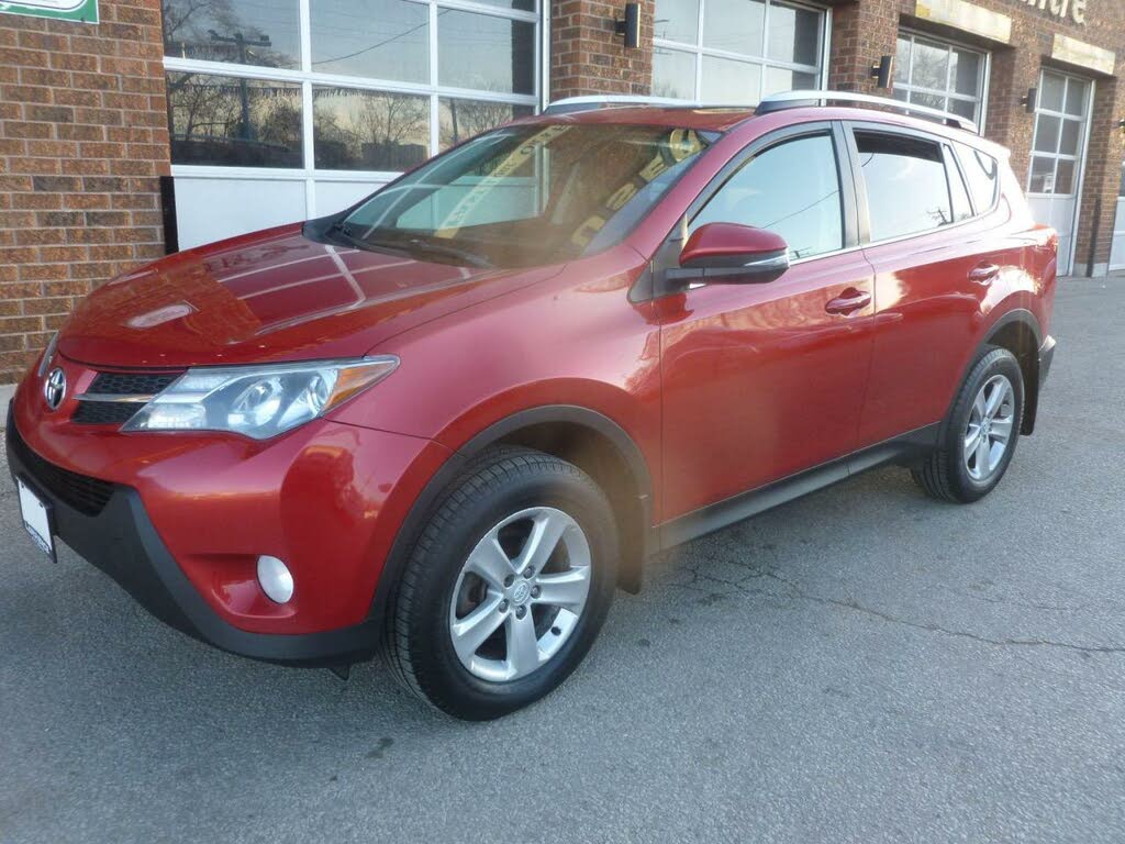 Toyota RAV4 XLE 2014