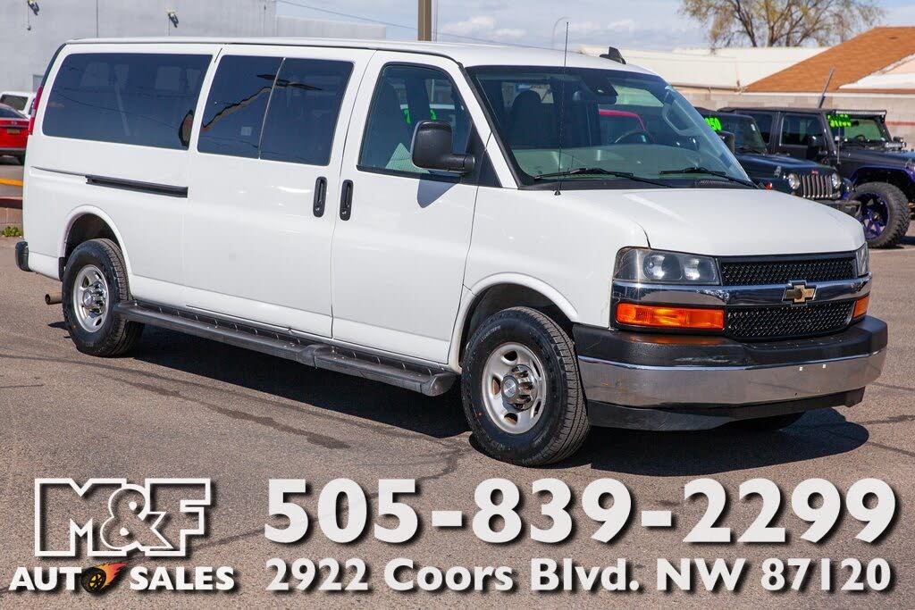 2019 chevy express 15 best sale passenger van