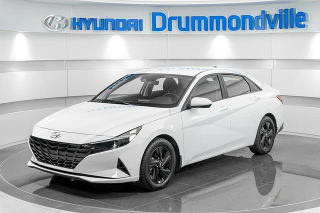 Hyundai Elantra Preferred FWD with Tech Package 2023