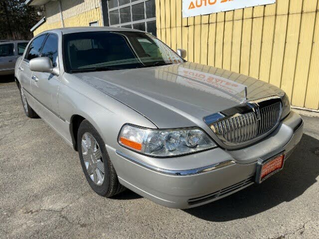 2003 Lincoln Town Car Cartier usados en venta en marzo 2024 CarGurus