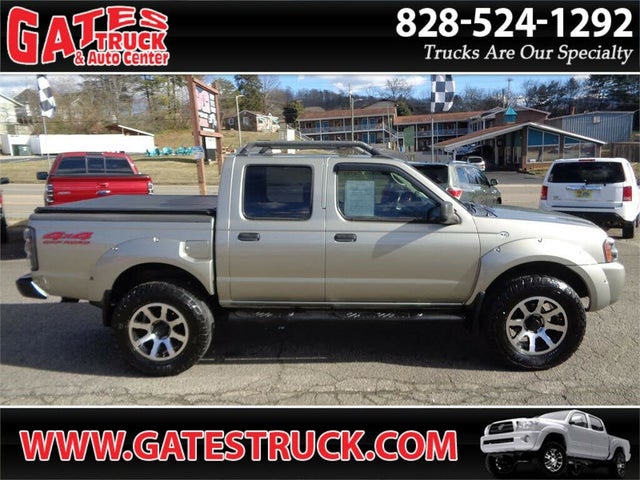 2004 Nissan Frontier 4 Dr XE 4WD Crew Cab SB