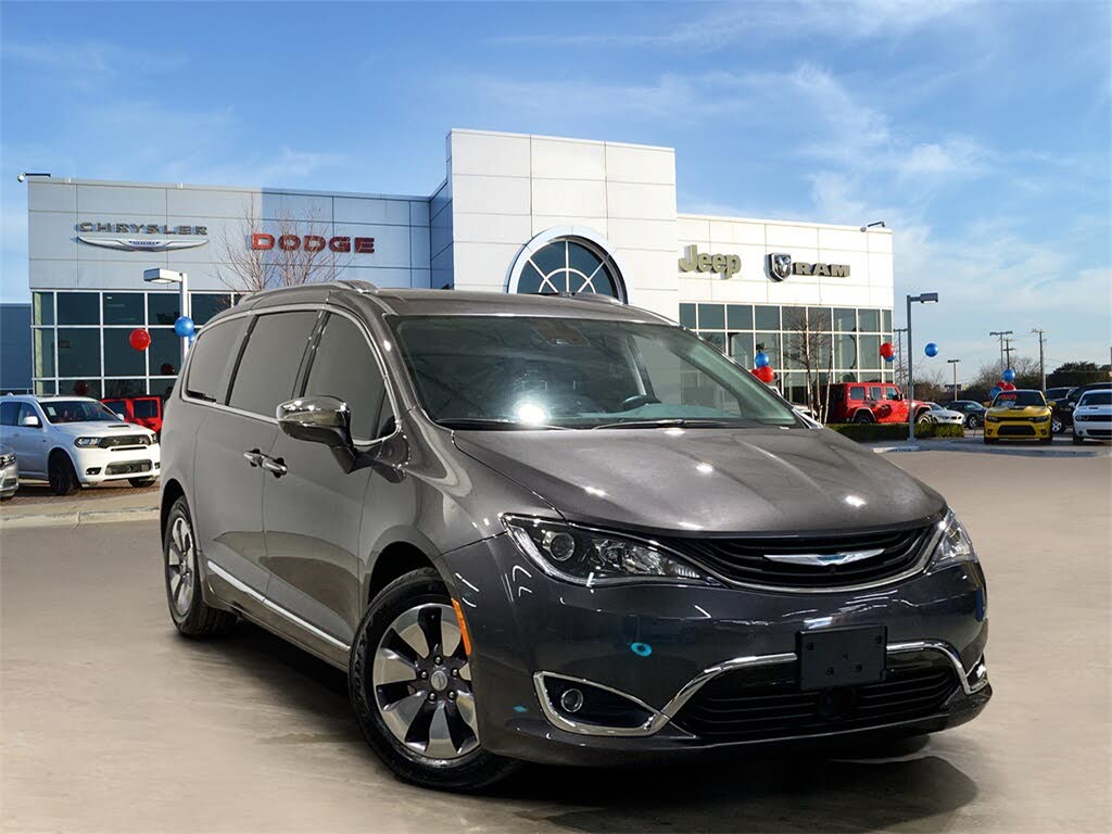 2018 pacifica hybrid store limited for sale