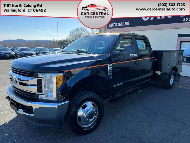 2017 Ford F-350 Super Duty Chassis XL Crew Cab DRW 4WD