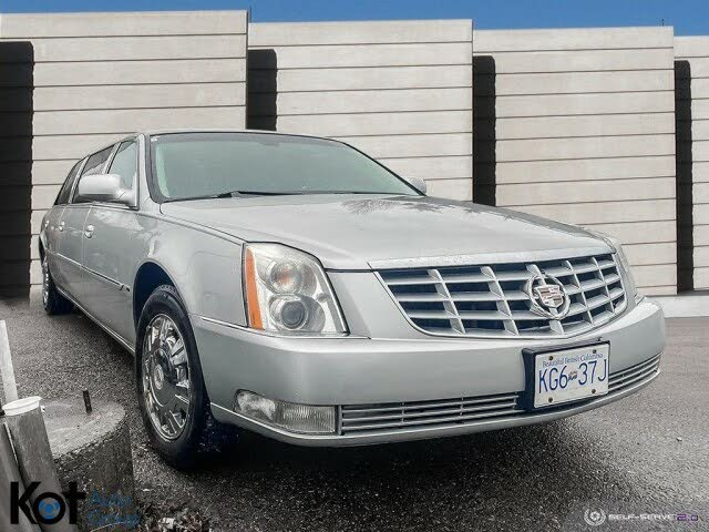 Cadillac DTS Pro Coachbuilder Limo FWD 2011