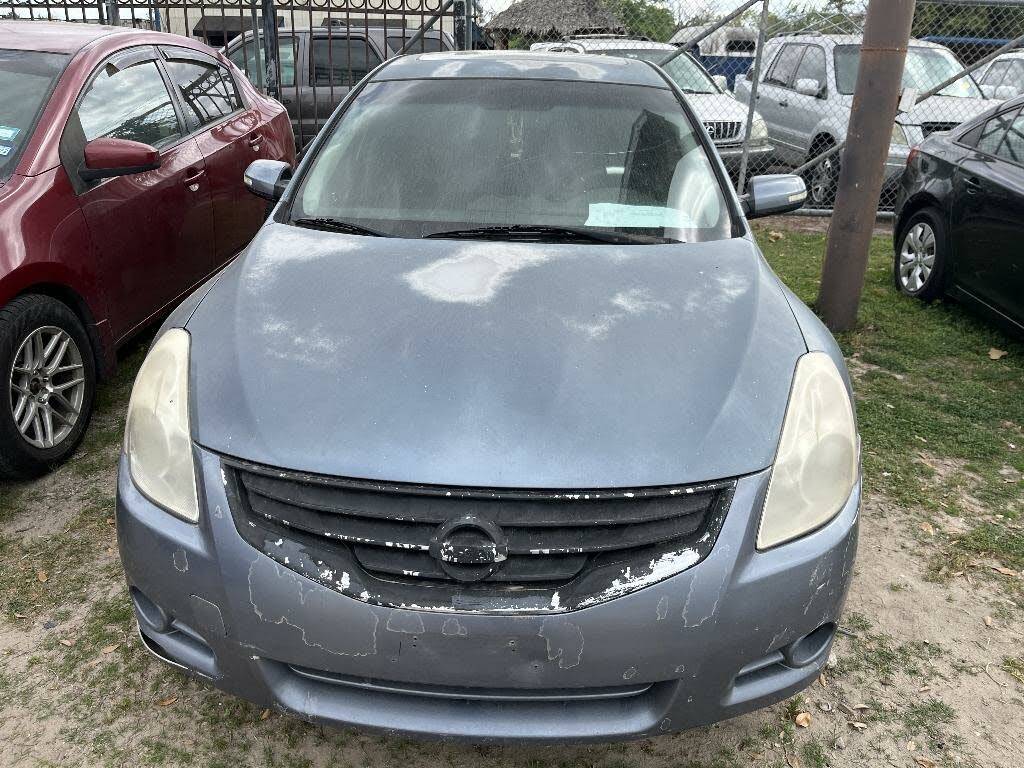 2009 nissan altima 2.5 s front bumper deals